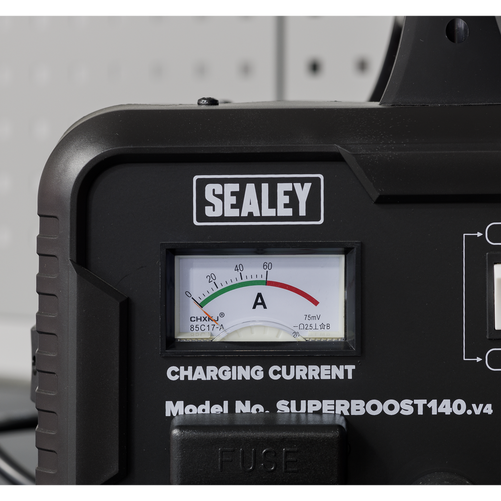 12/24V Starter/Charger 140/21A 230V SUPERBOOST140