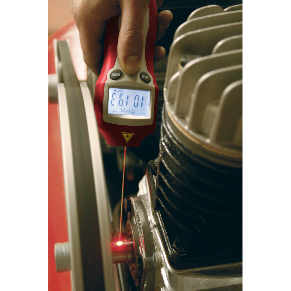 Contact/Non-Contact Digital Tachometer TA050