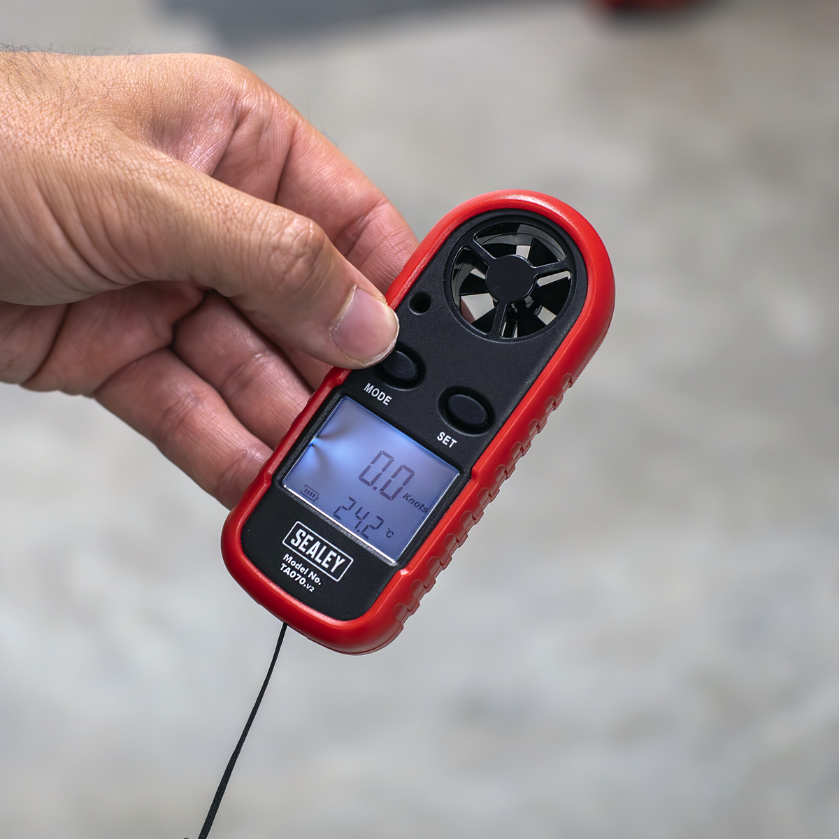 Digital Anemometer with Beaufort Scale TA070