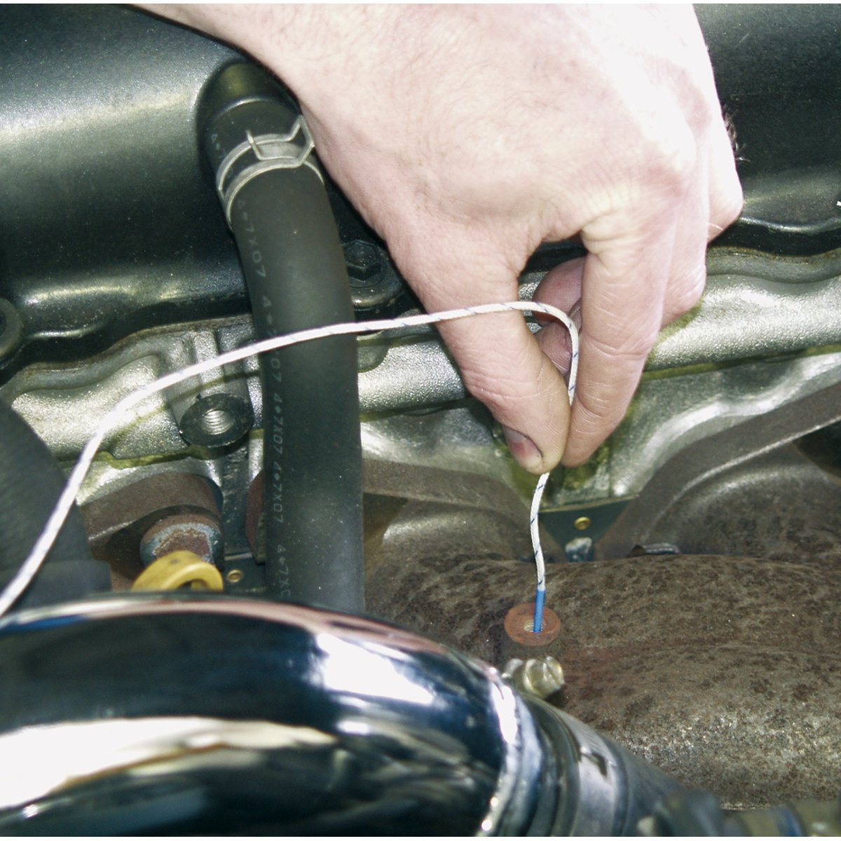 13-Function Digital Automotive Multimeter with Inductive Coupler TA201