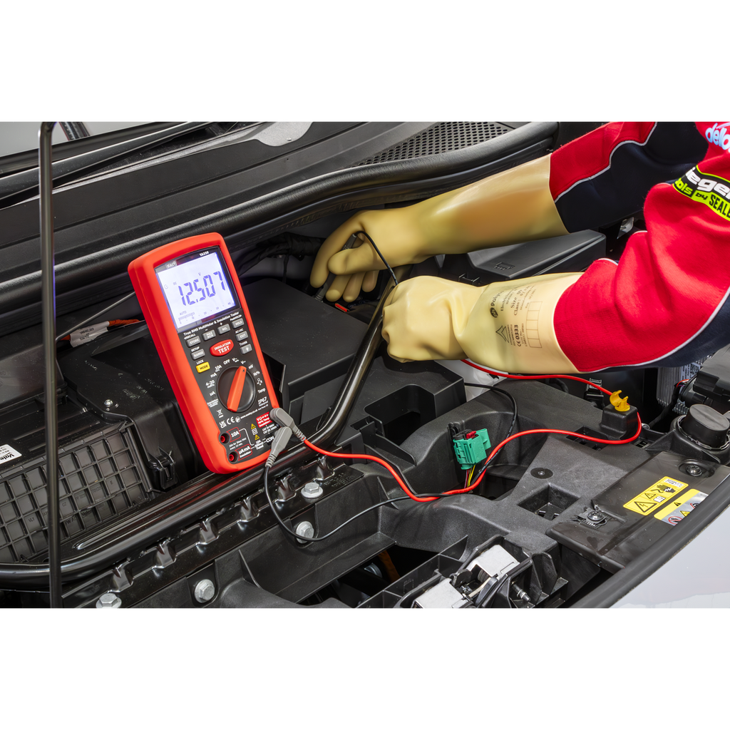 Digital Automotive Multimeter/Insulation Tester for Hybrid/Electric Vehicles TA320