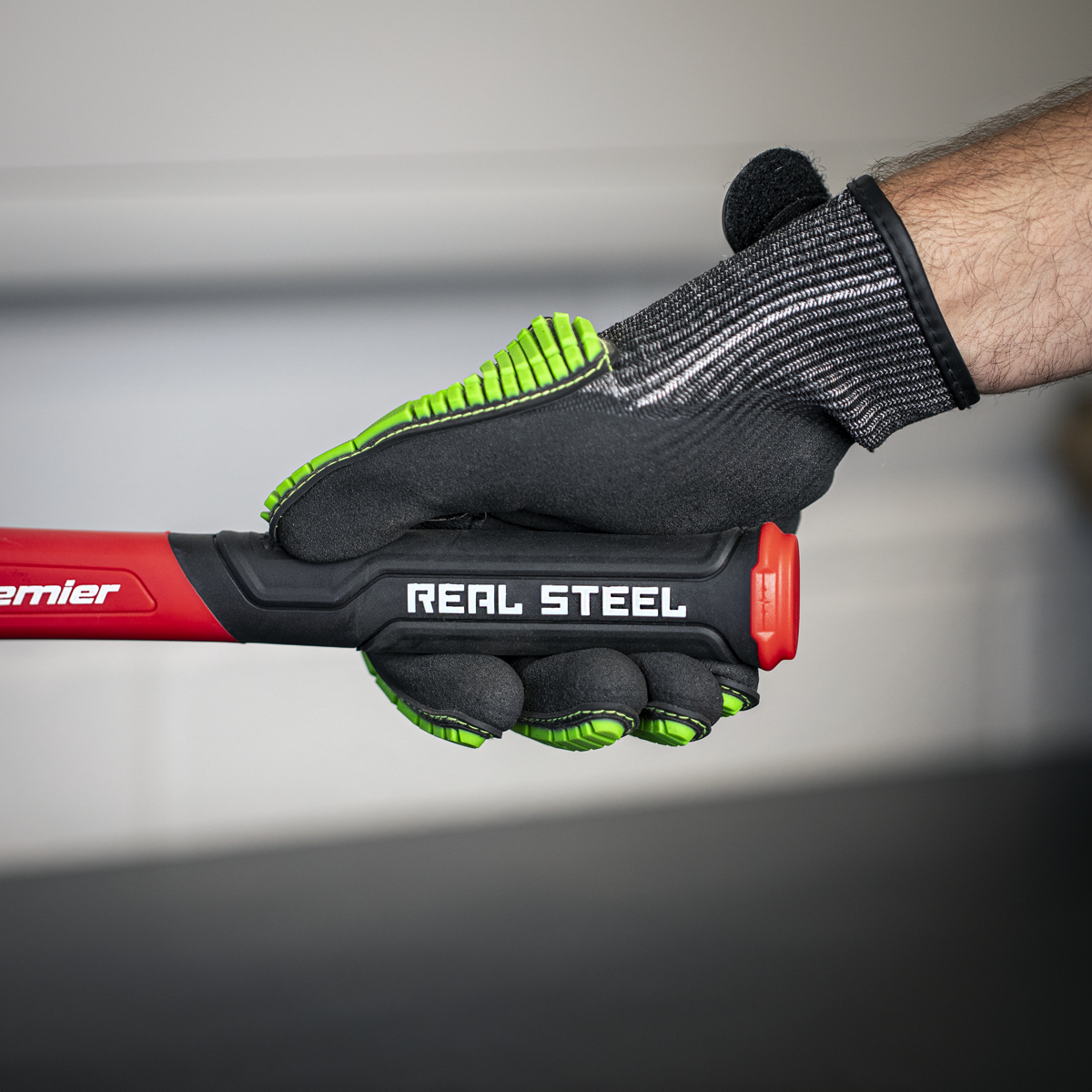 Striking, Pry Bar, Hacksaw & Impact Screwdriver Set with Tool Tray 39pc TBT66