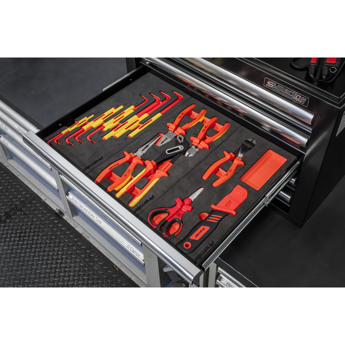 Rollcab 7 Drawer with Insulated Tool Kit 63pc TBTECOMBO2