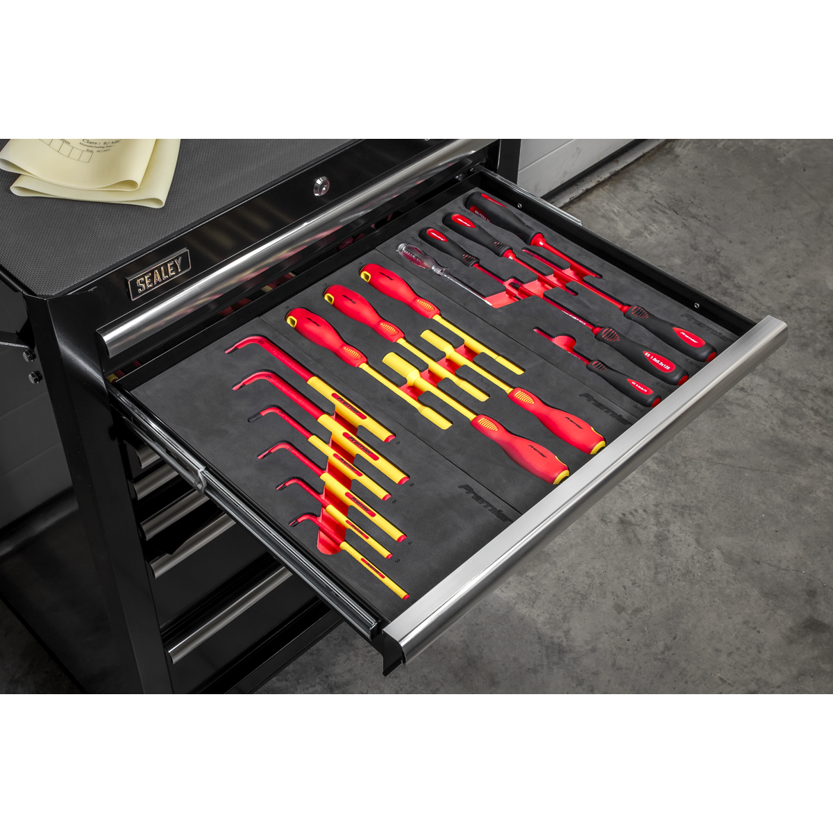 Rollcab 7 Drawer with Insulated Tool Kit 63pc TBTECOMBO2
