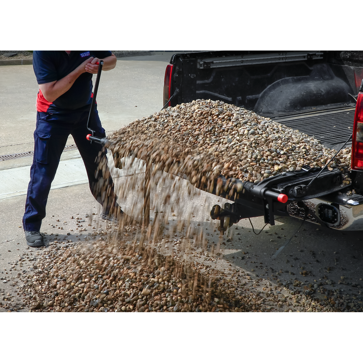 Truck Bed Cargo Unloader 900kg Capacity TBU01