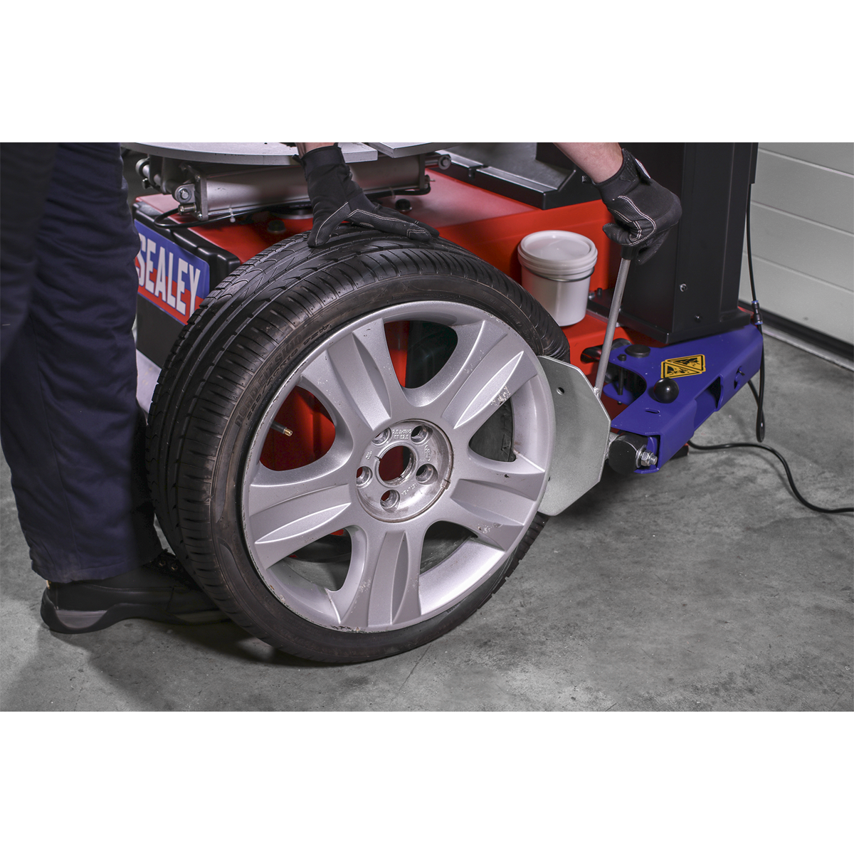 Automatic Tyre Changer TC10