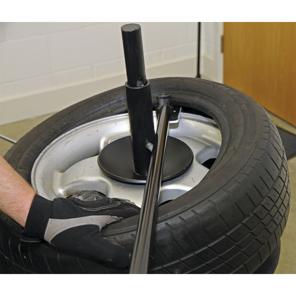 Tyre Bar for Aluminium Wheels TC963