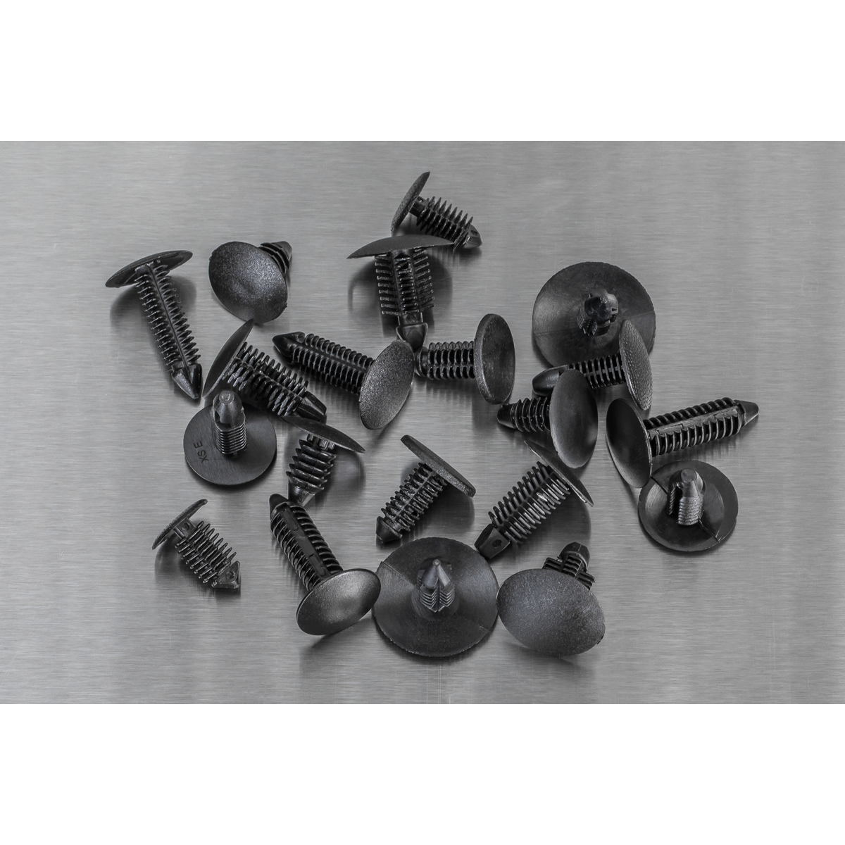 Fir Tree Clip Assortment - Pack of 100 TCFT100AS