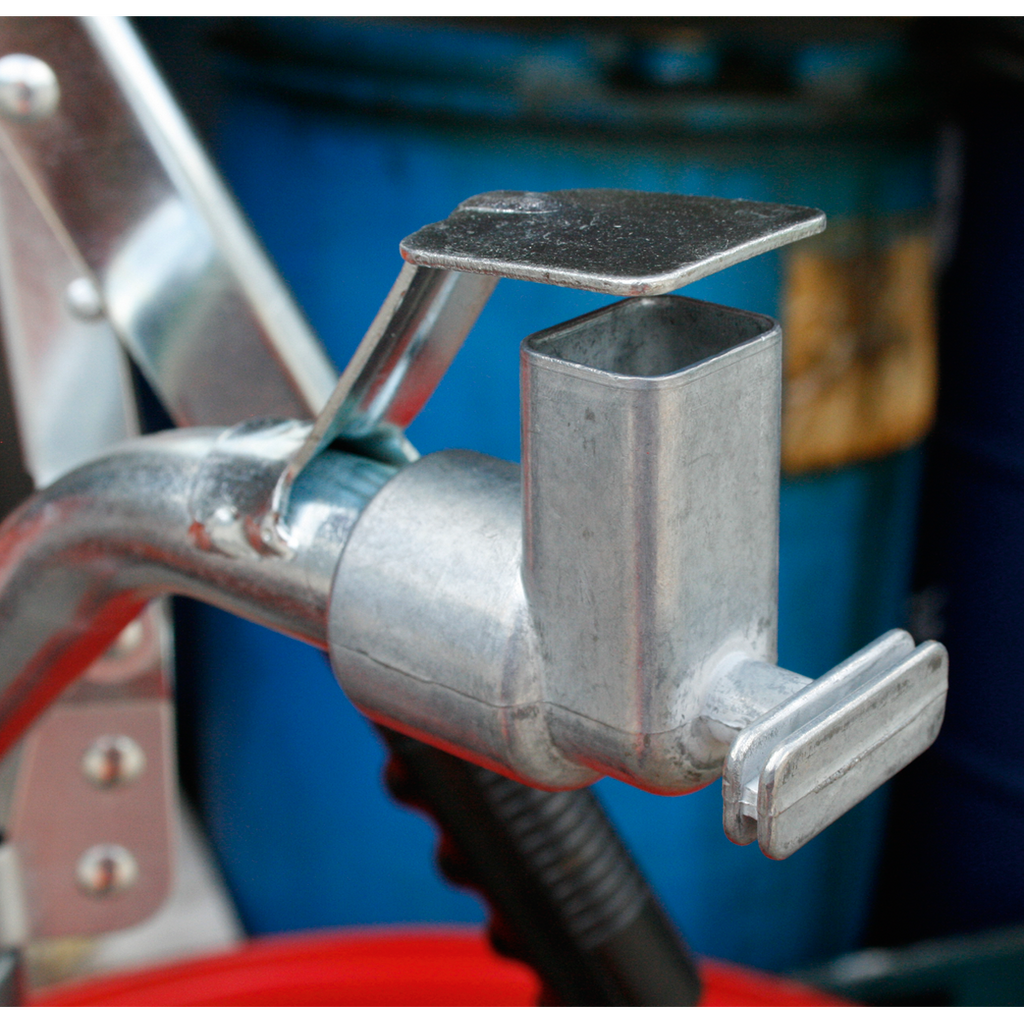 Heavy-Duty Lever Pump with Swivel Handle TP6802