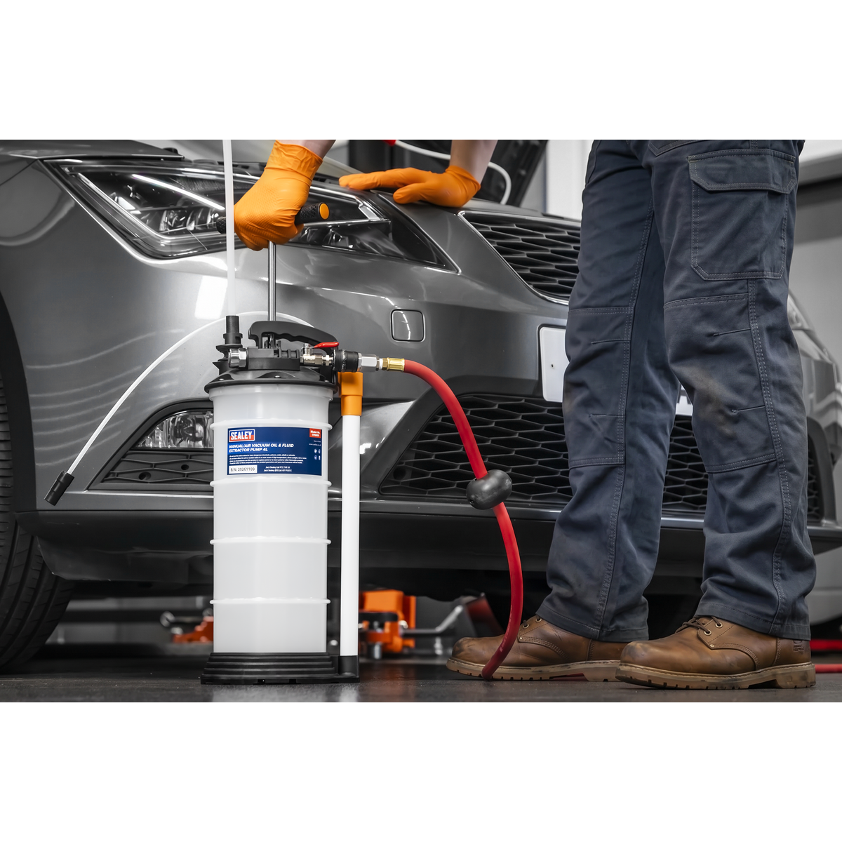 Manual/Air Vacuum Oil & Fluid Extractor Pump 4L TP6900