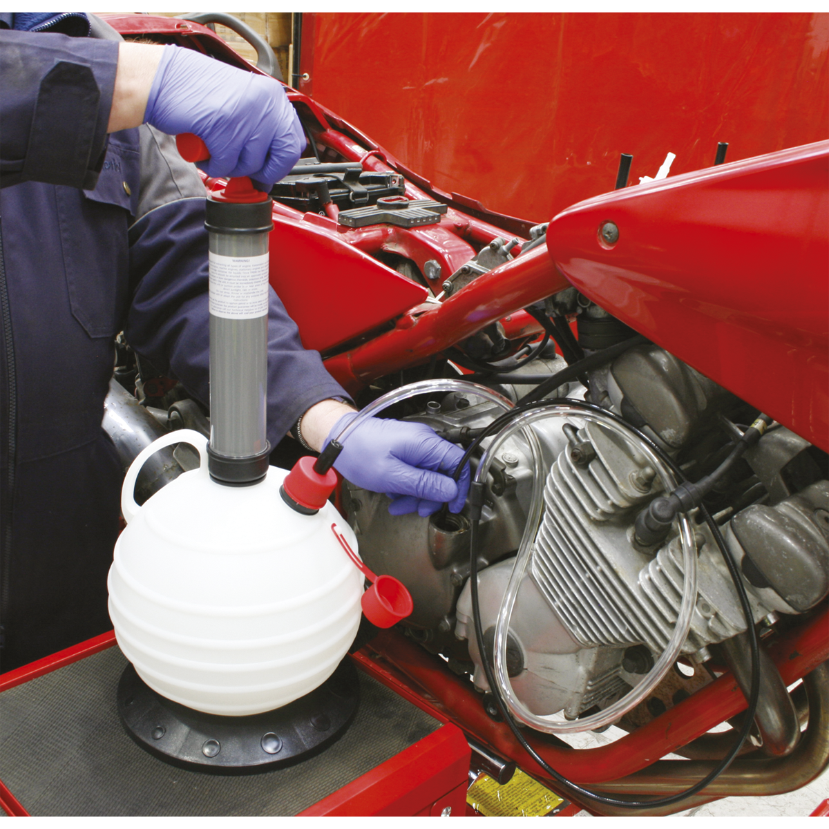 Manual Vacuum Oil & Fluid Extractor Pump 5.5L TP696