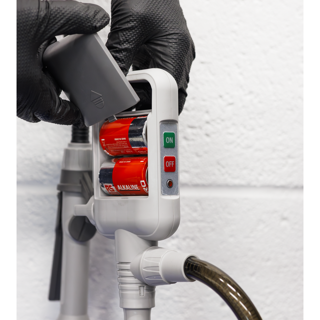 Battery Operated Fluid Transfer Pump with Nozzle TP81