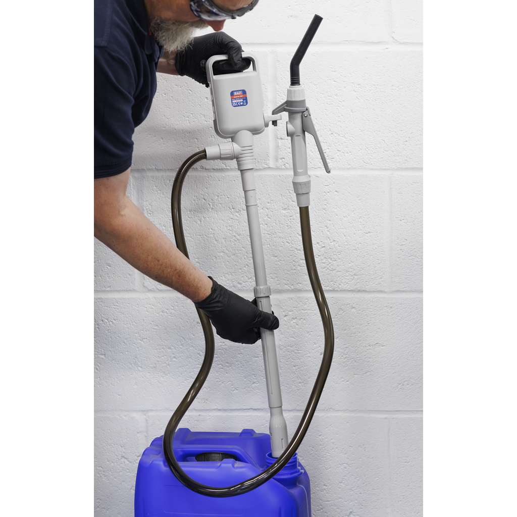 Battery Operated Fluid Transfer Pump with Nozzle TP81