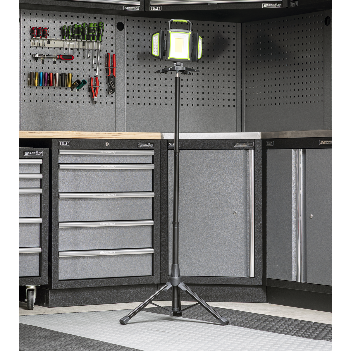 Telescopic Tripod 1.2m TRI01