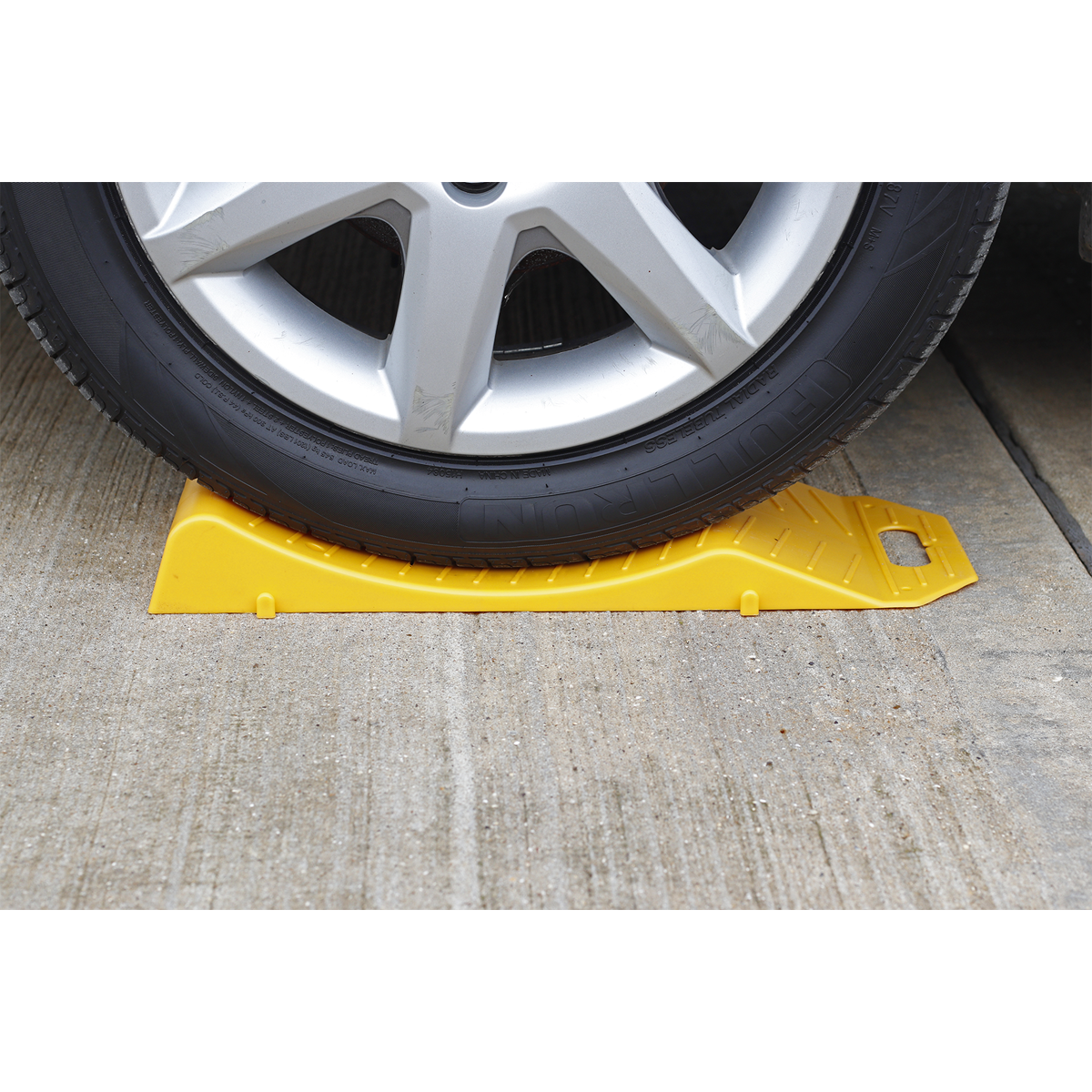Tyre Savers - 2.5 Tonne Capacity per Ramp 5 Tonne Capacity per Pair TS05