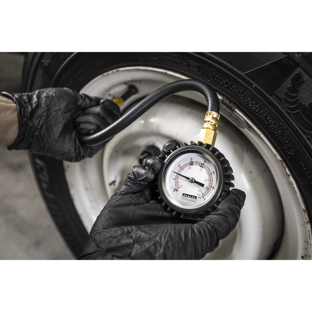 Tyre Pressure Gauge with Clip-On Chuck TST/PG6