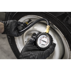 Tyre Pressure Gauge with Clip-On Chuck TST/PG6