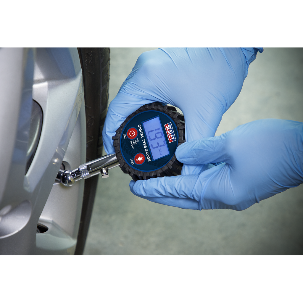 Digital Tyre Pressure Gauge with Swivel Head & Quick Release TST001