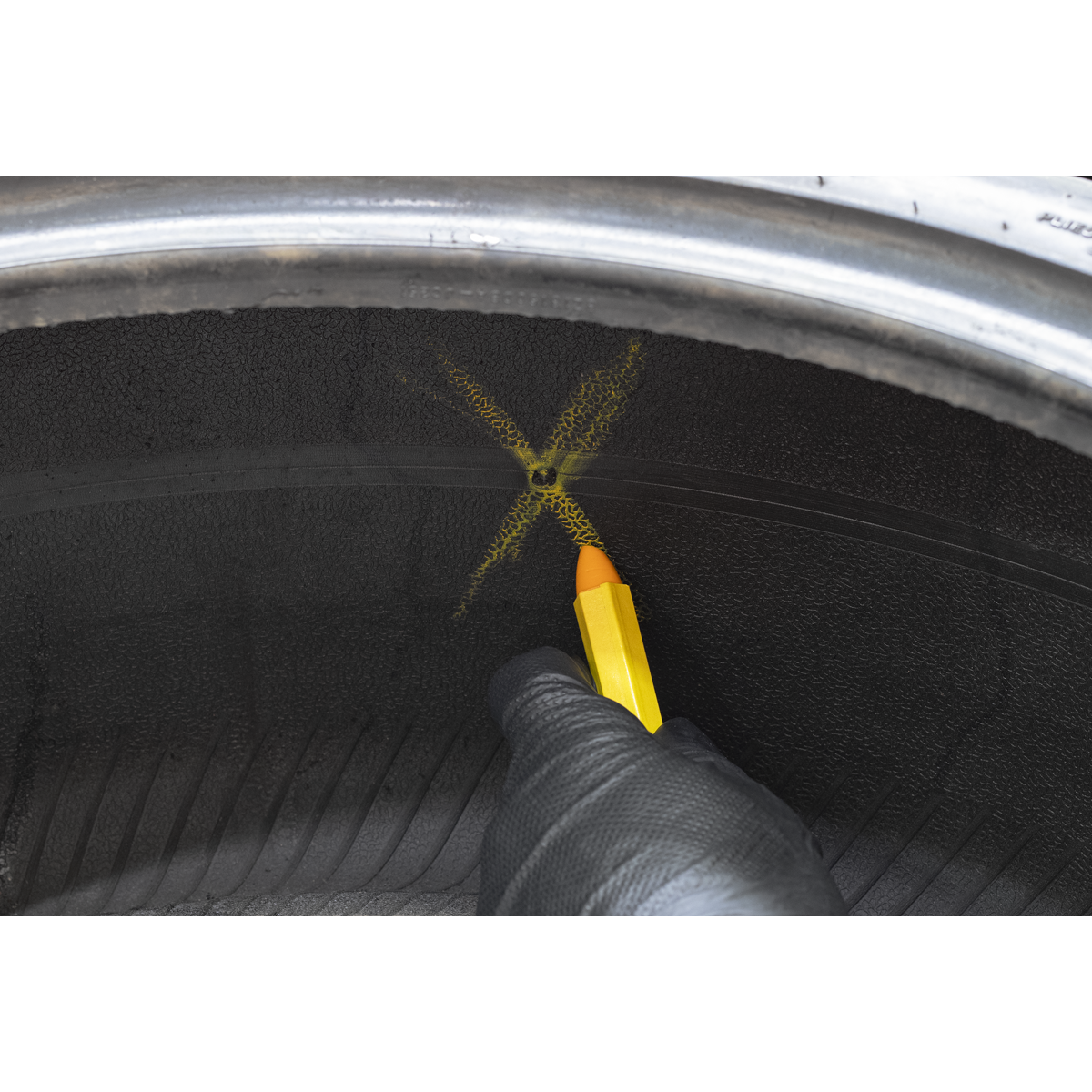 Tyre Marking Crayon, Yellow - Pack of 6 TST14
