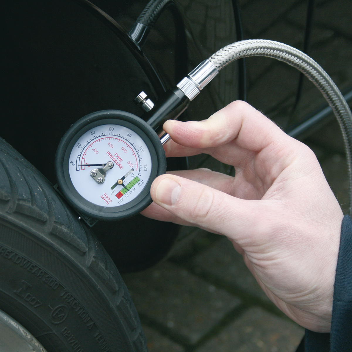 Tyre Pressure Gauge & Tyre Tread Depth Gauge with Flexible Hose 0-8bar(0-120psi) TSTPDG02