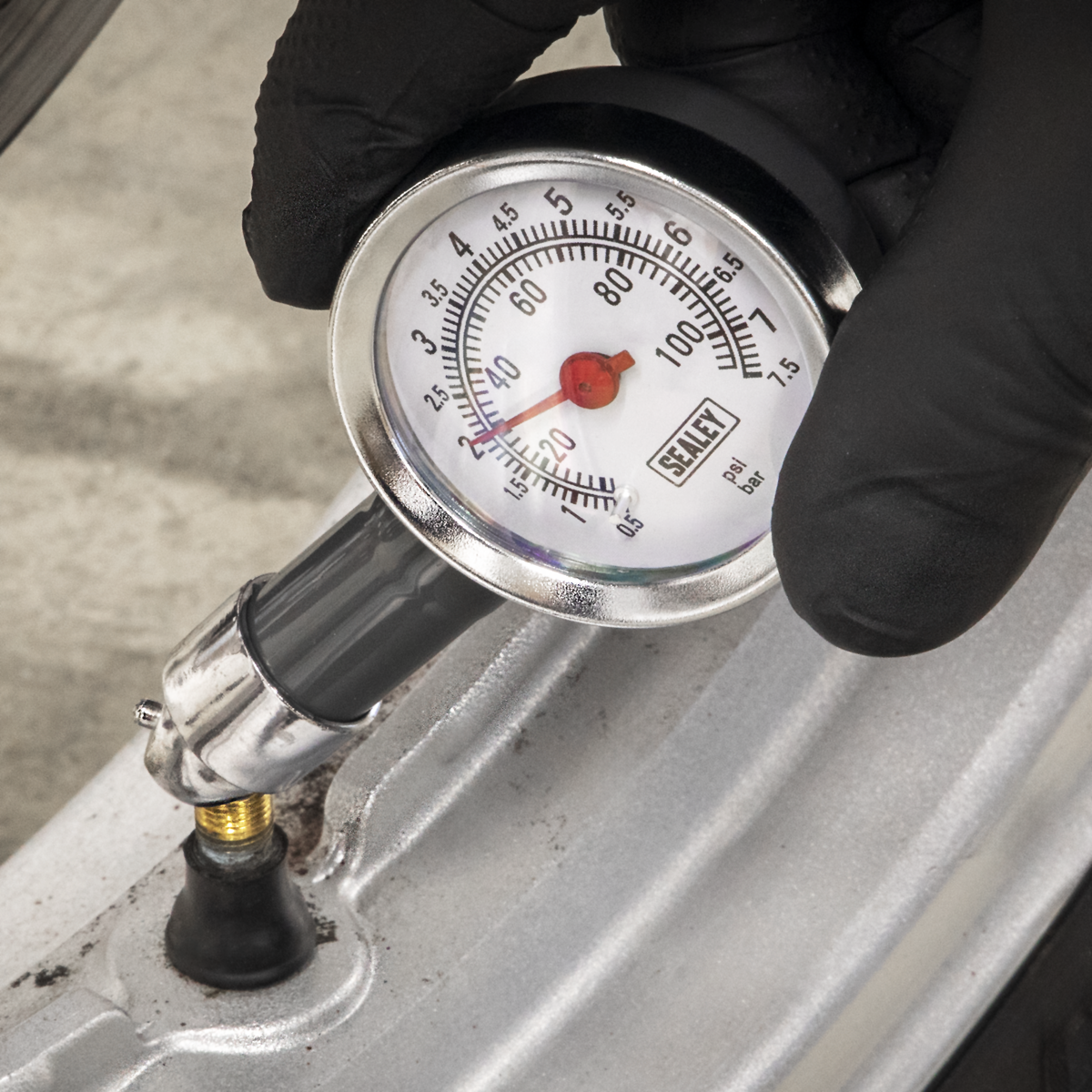Dial Type Tyre Pressure Gauge TSTPG43