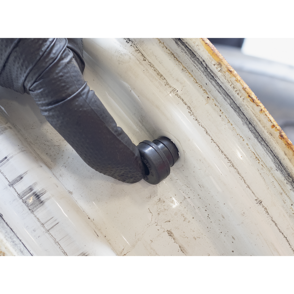 Snap-in Tubeless Tyre Valve, Type TR413 - Pack of 100 TV413