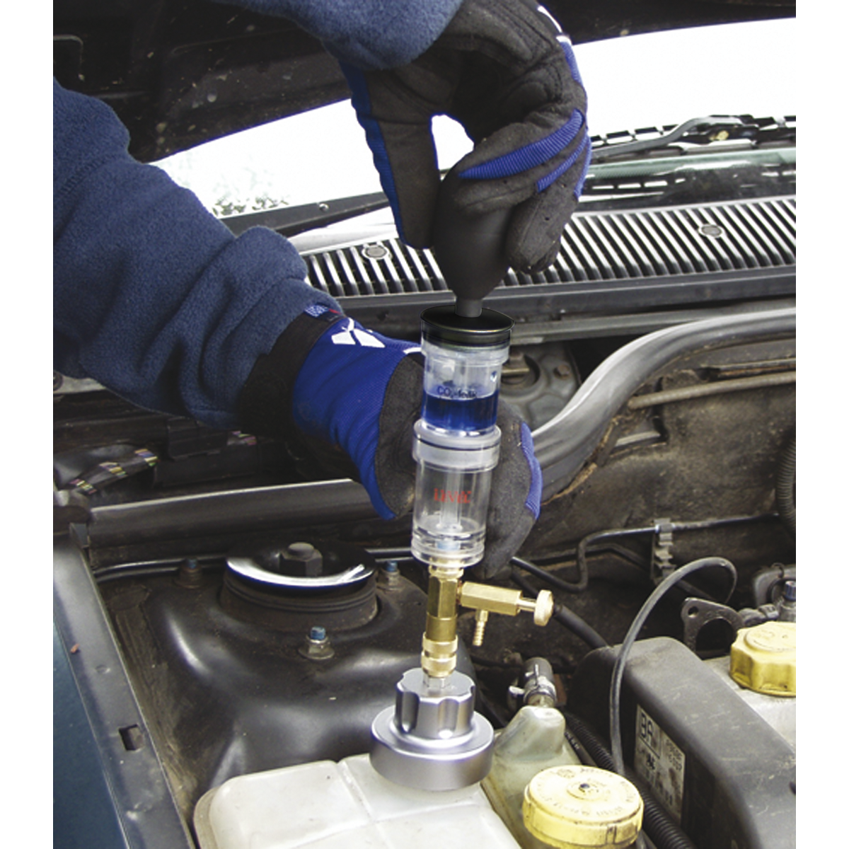 Combustion Leak Detector VS0061