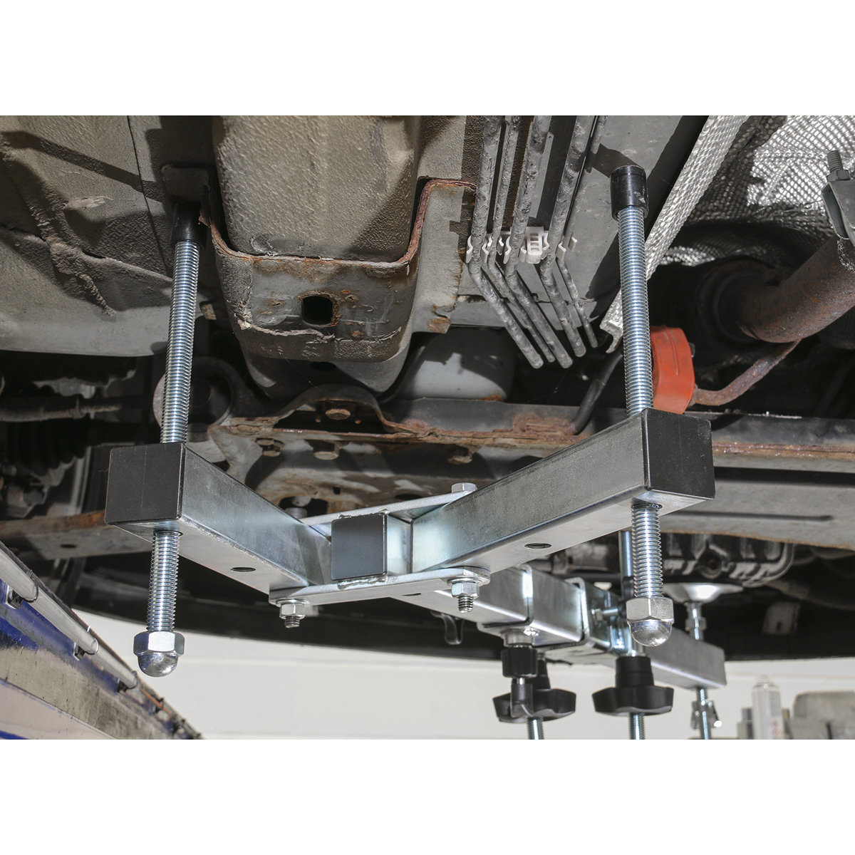 Under Vehicle Engine/Gearbox Support VS0110