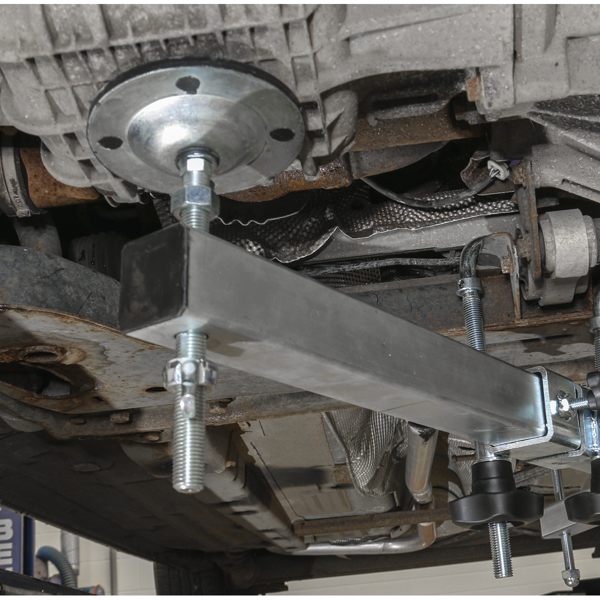 Under Vehicle Engine/Gearbox Support VS0110