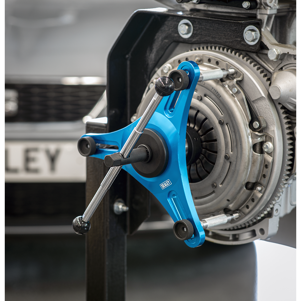 Self-Adjusting Clutch Tool VS011