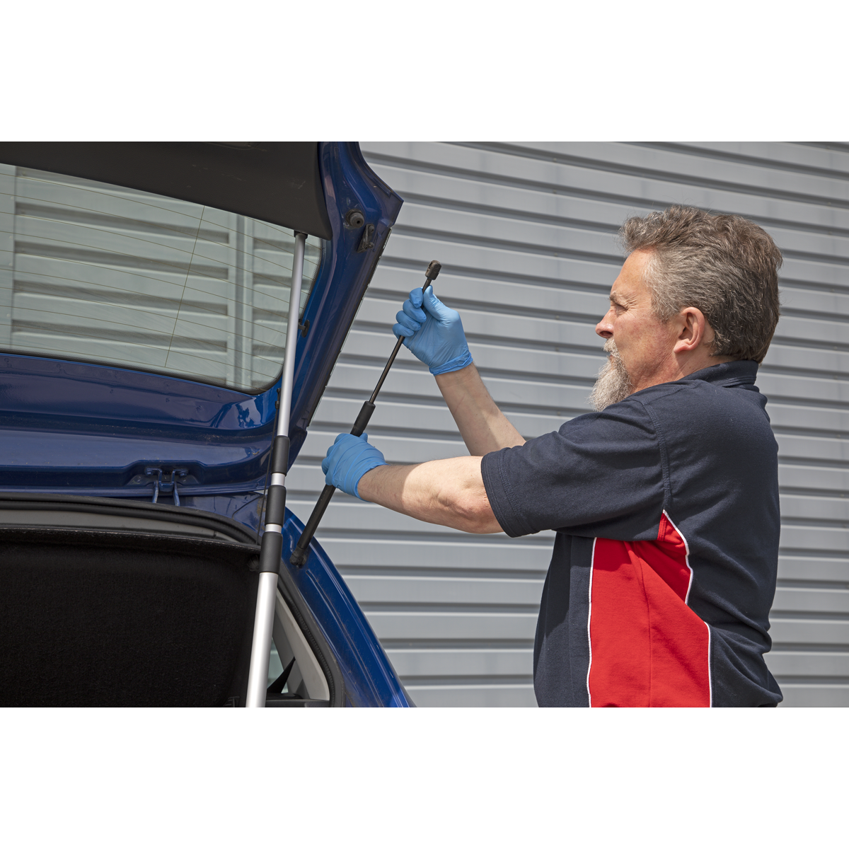 Telescopic Bonnet/Tailgate Support 2.4m VS0141