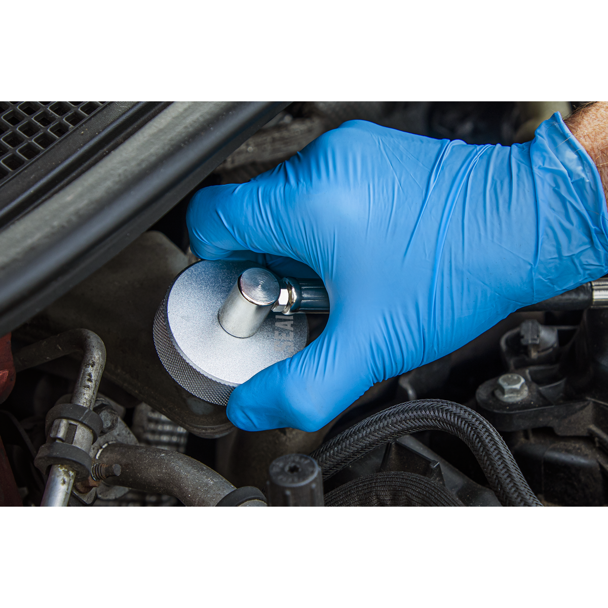 Brake Pressure Bleeder Cap 45mm & Connector With Hose 90° VS0204C4