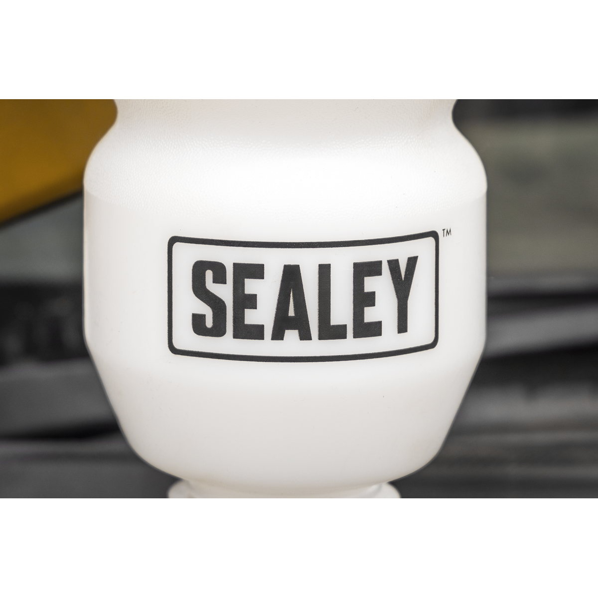 Brake Fluid Refill Bottle 1L VS0219