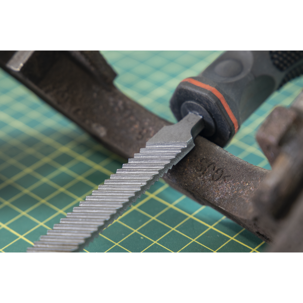 Caliper Cleaning File VS0391