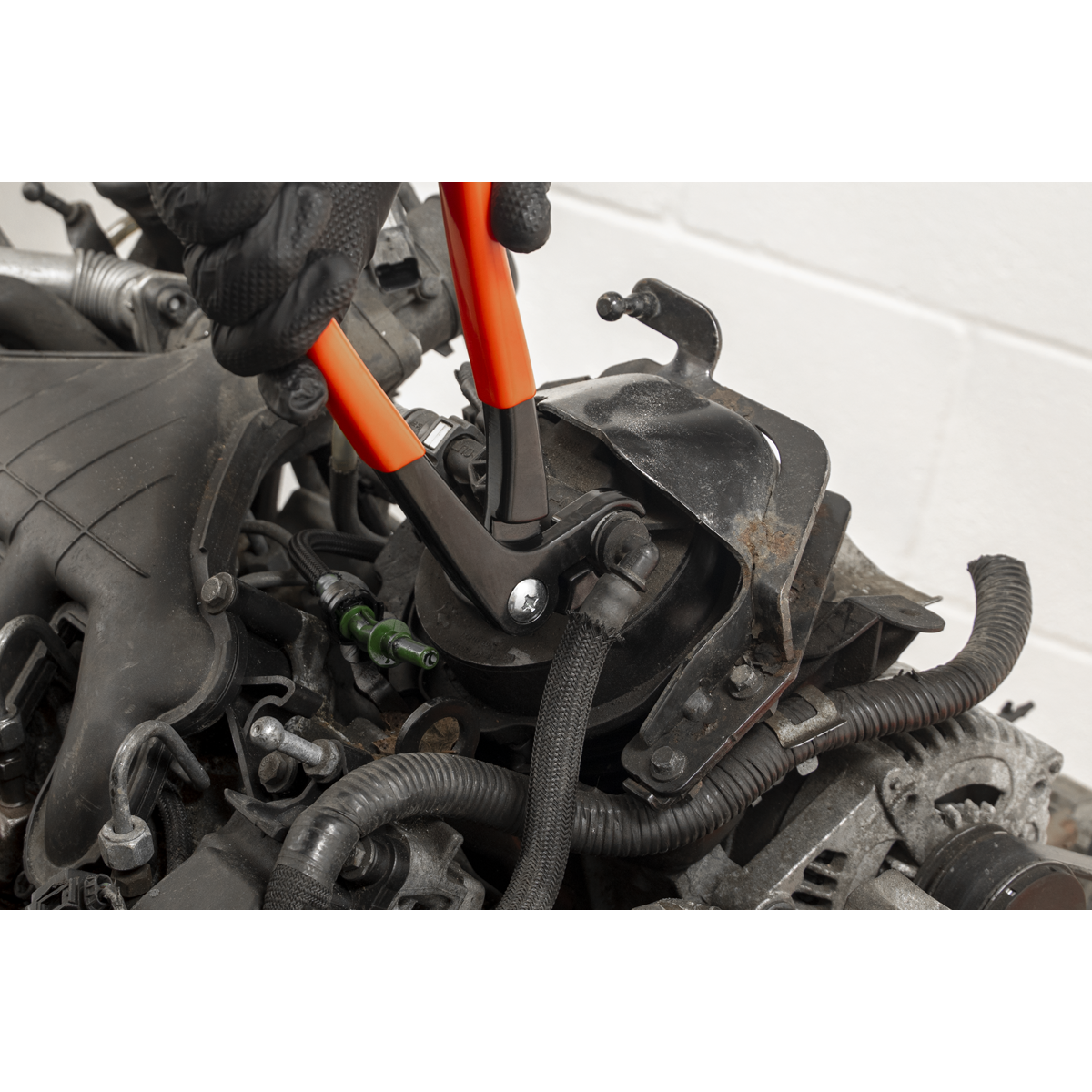 Fuel Feed Pipe Pliers VS0458