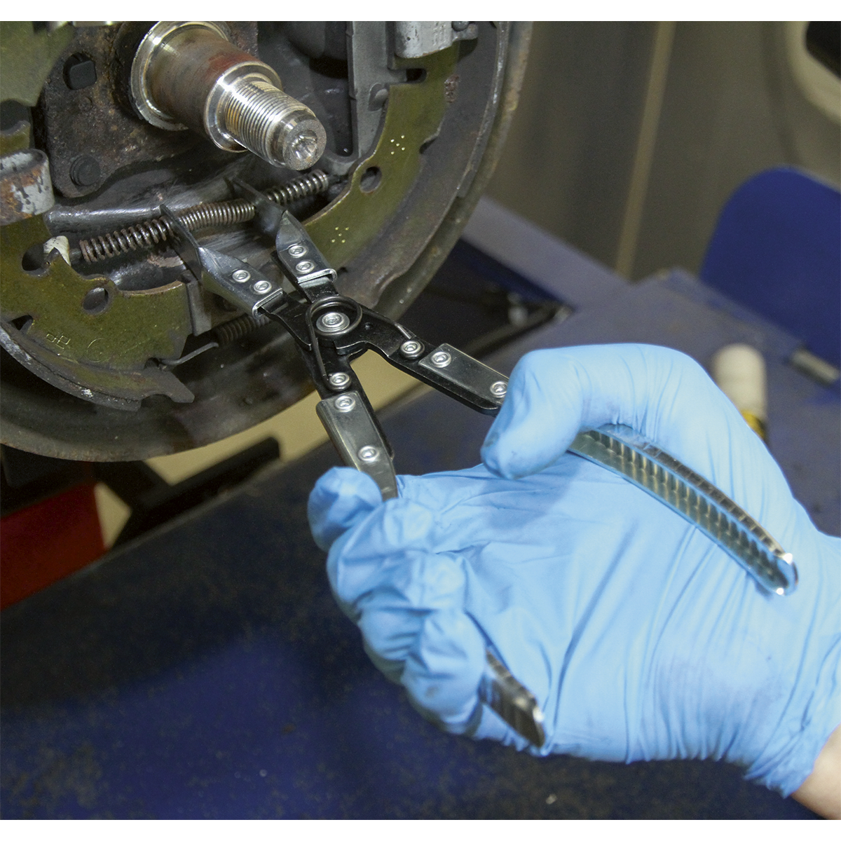 Parking Brake Spring Pliers VS054