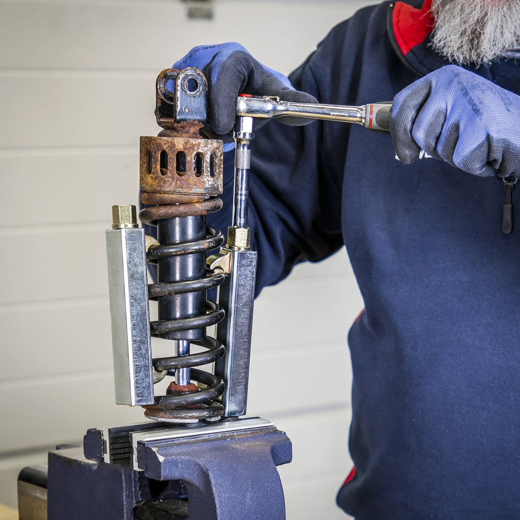 Motorcycle Coil Spring Compressor VS1824