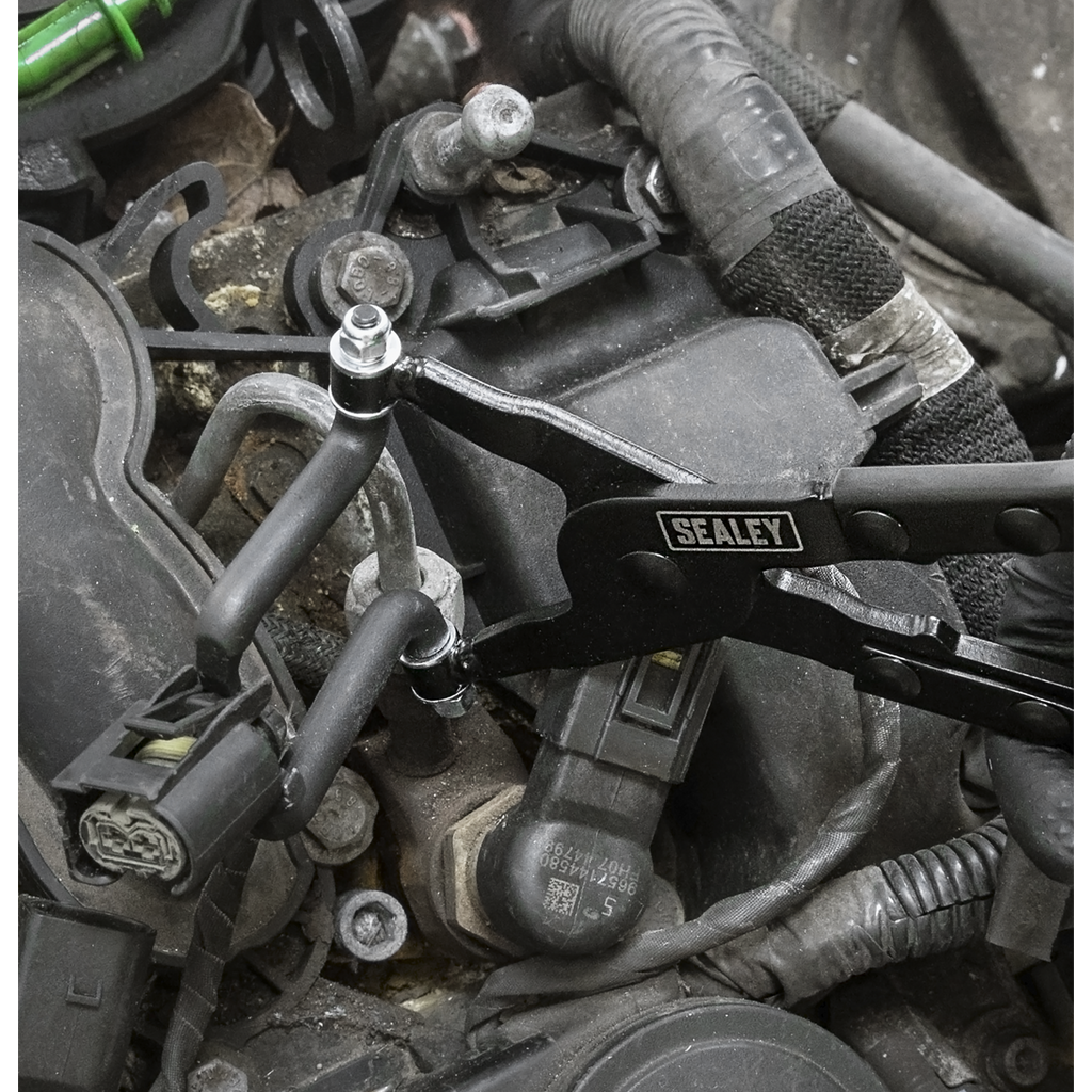 Electrical Disconnect Pliers VS417