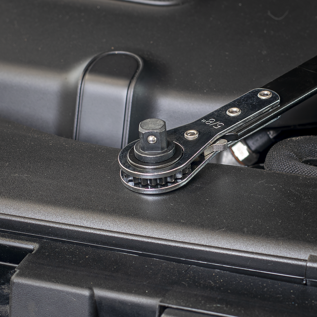 Extended Reach Ratchet Action Auxiliary Belt Tension Tool Kit VS791