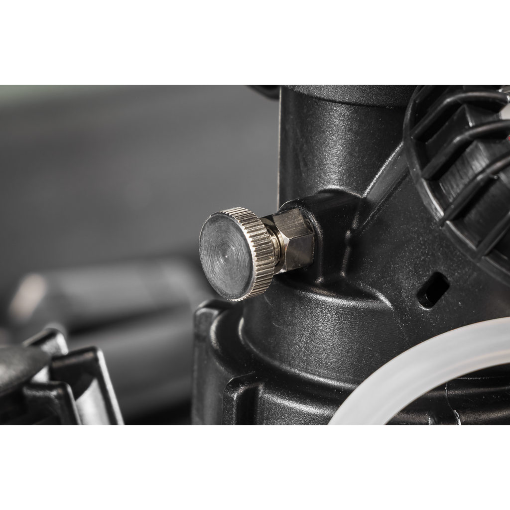 Brake & Clutch Bleeding System 2.5L VS820