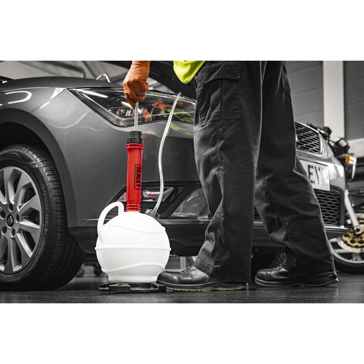 Manual Vacuum Brake & Fluid Extractor Pump 6L VS836
