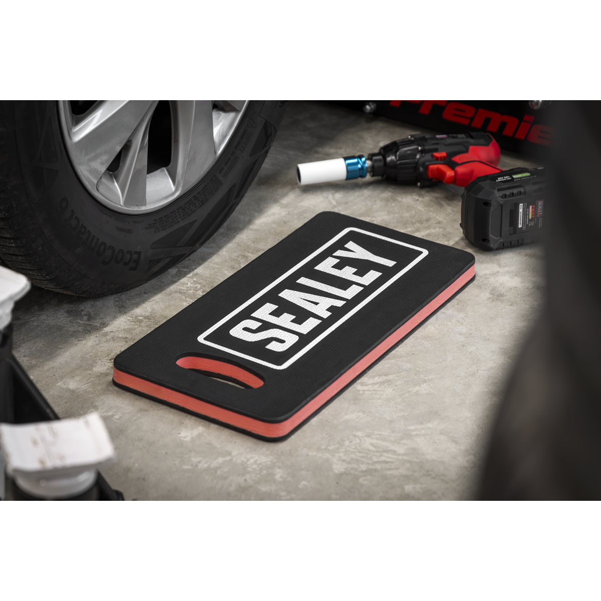 Mechanic's EVA Kneeling Mat 28mm VS8573