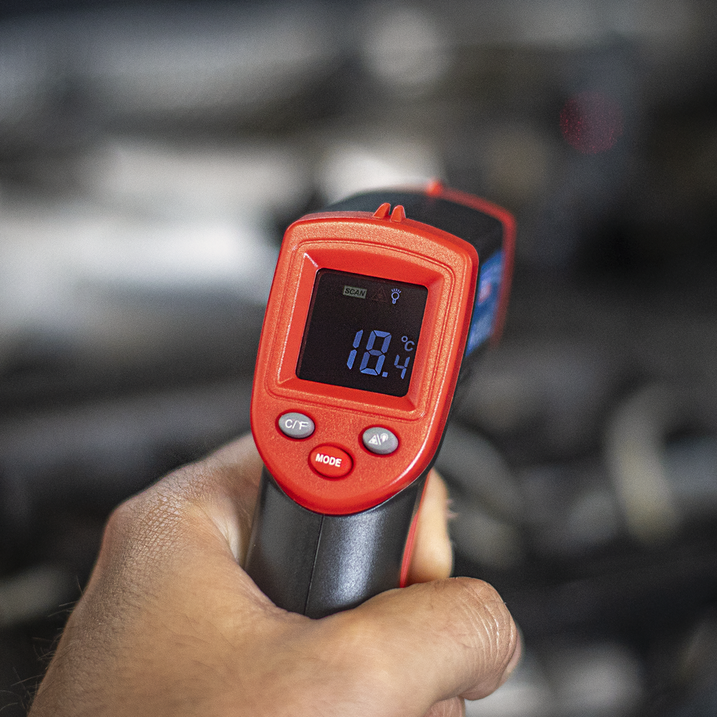 Infrared Laser Digital Thermometer 12:1 VS900