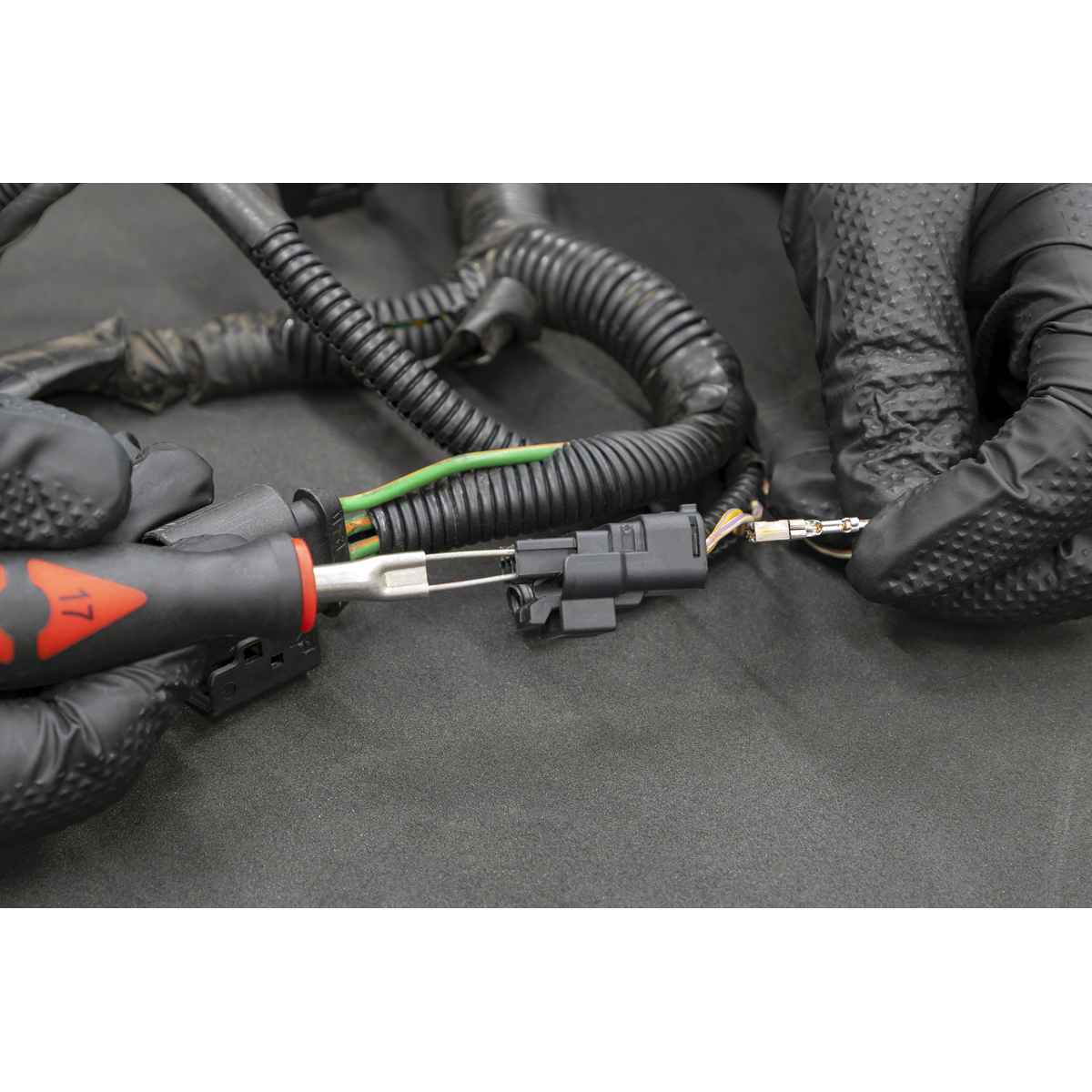 Terminal Tool Kit 23pc VS9203
