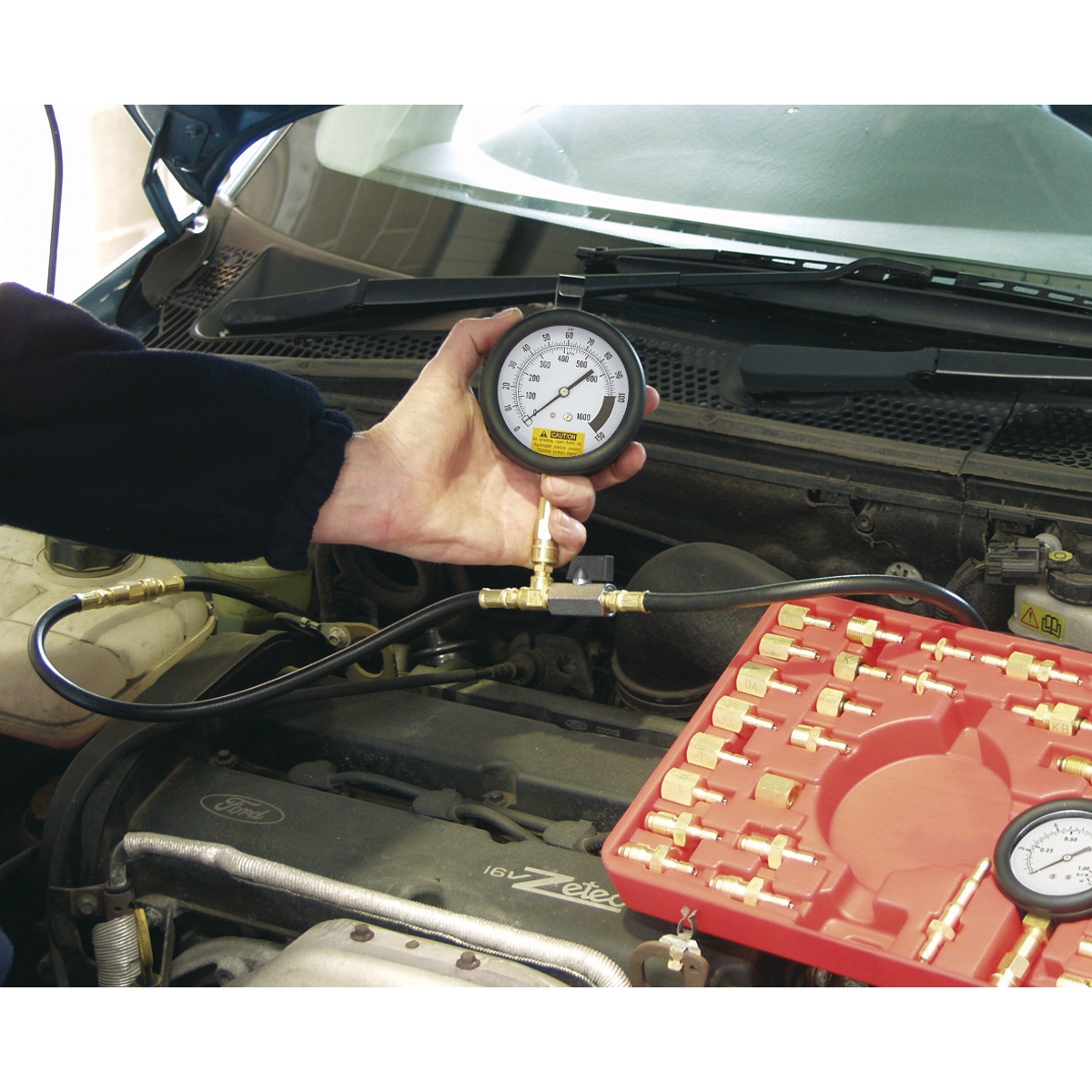 Fuel Injection Pressure Test Kit VSE210