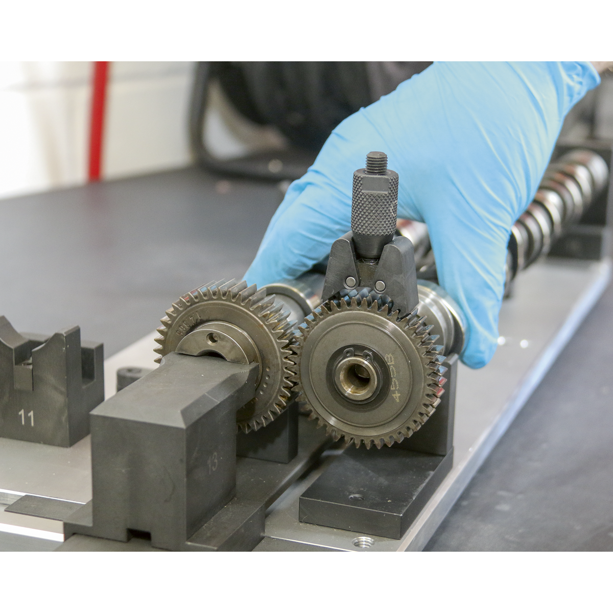 Common Rail Diesel Engine Camshaft Installation Kit for VAG, Porsche 1.2/1.6/2.0/2.7/3.0/4.0/4.2D - Belt & Chain VSE7171