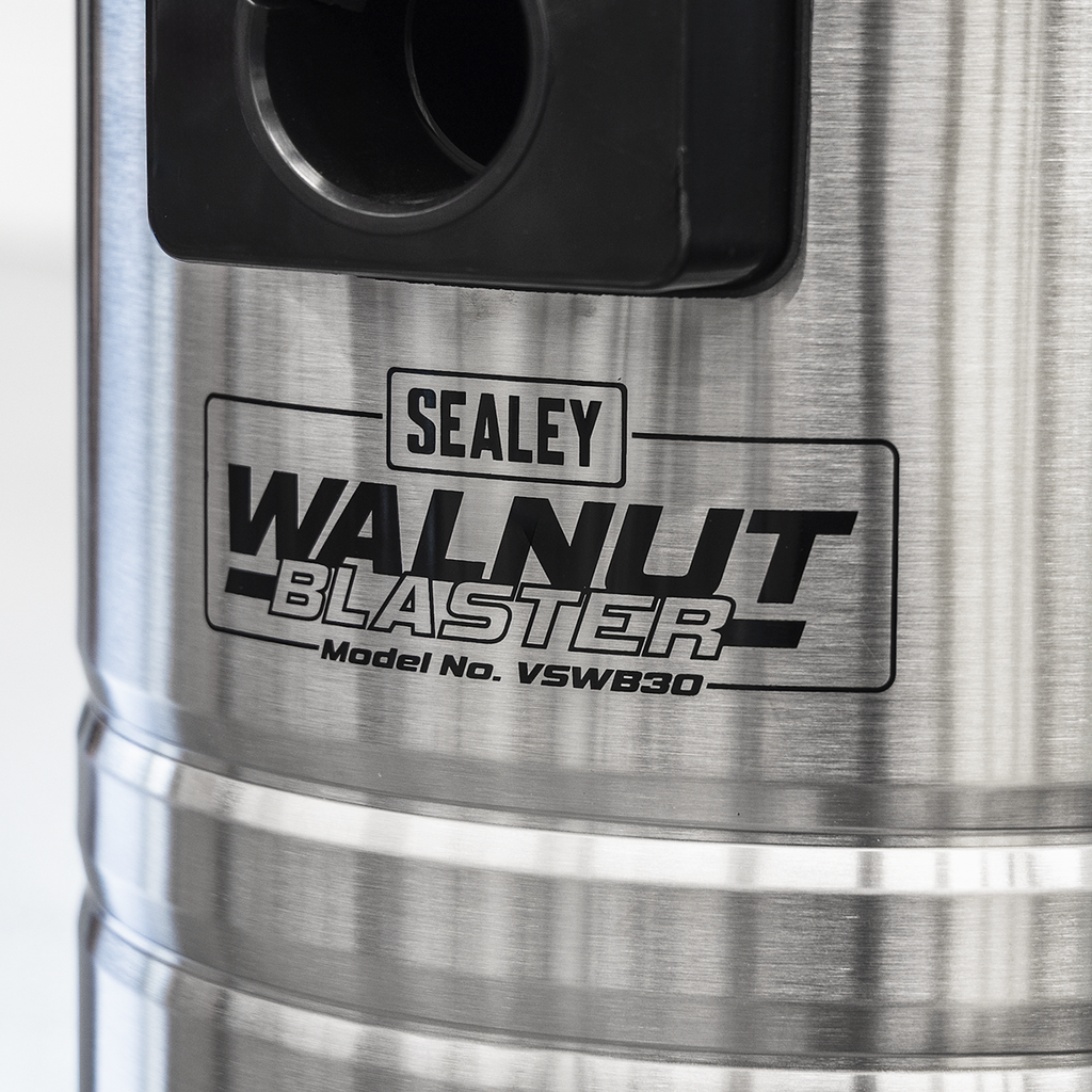 Walnut Blaster 30L Capacity VSWB30