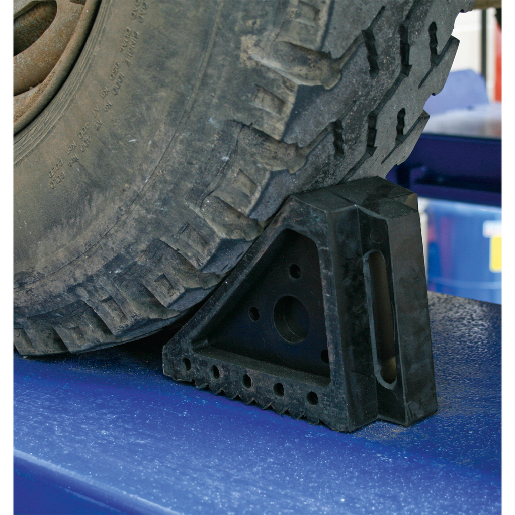Rubber Wheel Chocks - Pair WC01
