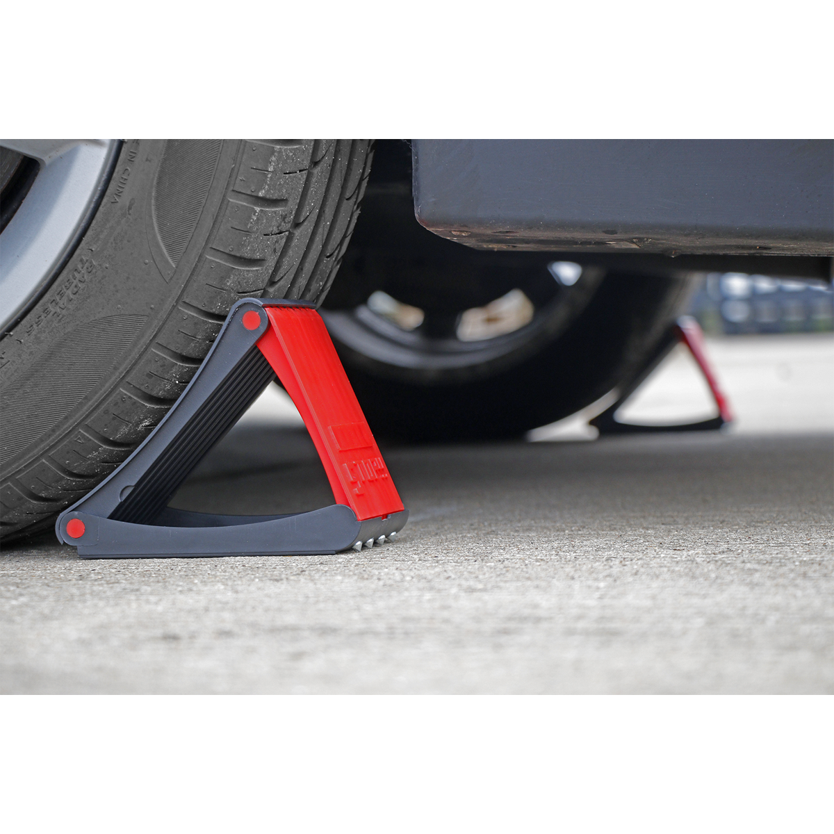 Folding Wheel Chocks - Pair WCF01