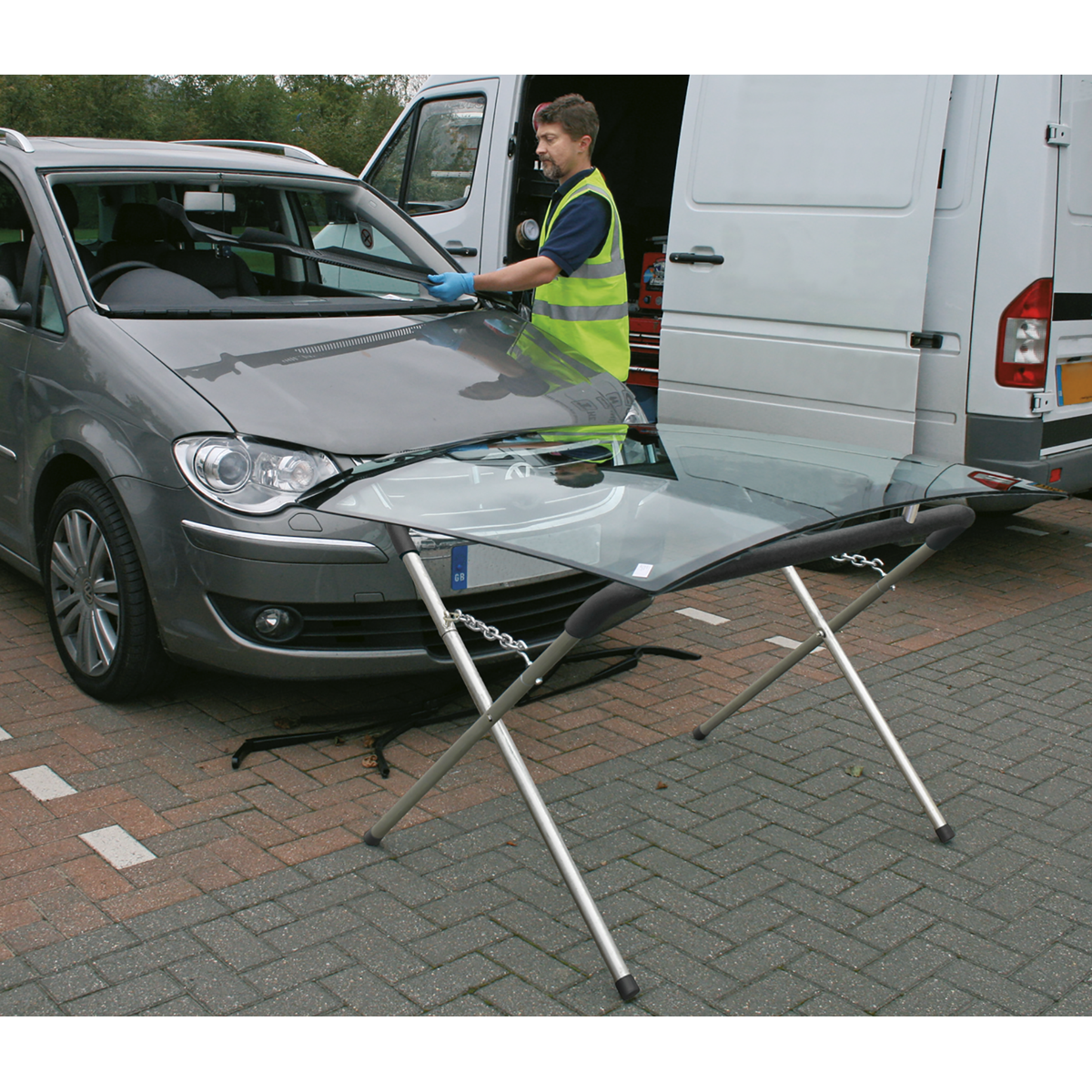 Folding Windscreen Stand WK4